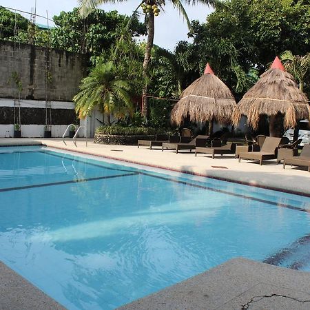 Tonglen Beach Resort Balabag  Экстерьер фото