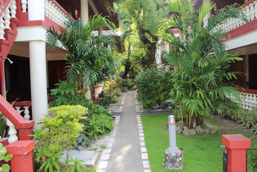 Tonglen Beach Resort Balabag  Экстерьер фото