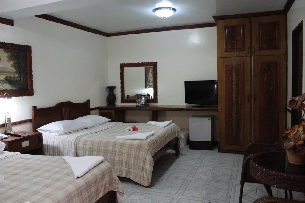 Tonglen Beach Resort Balabag  Номер фото