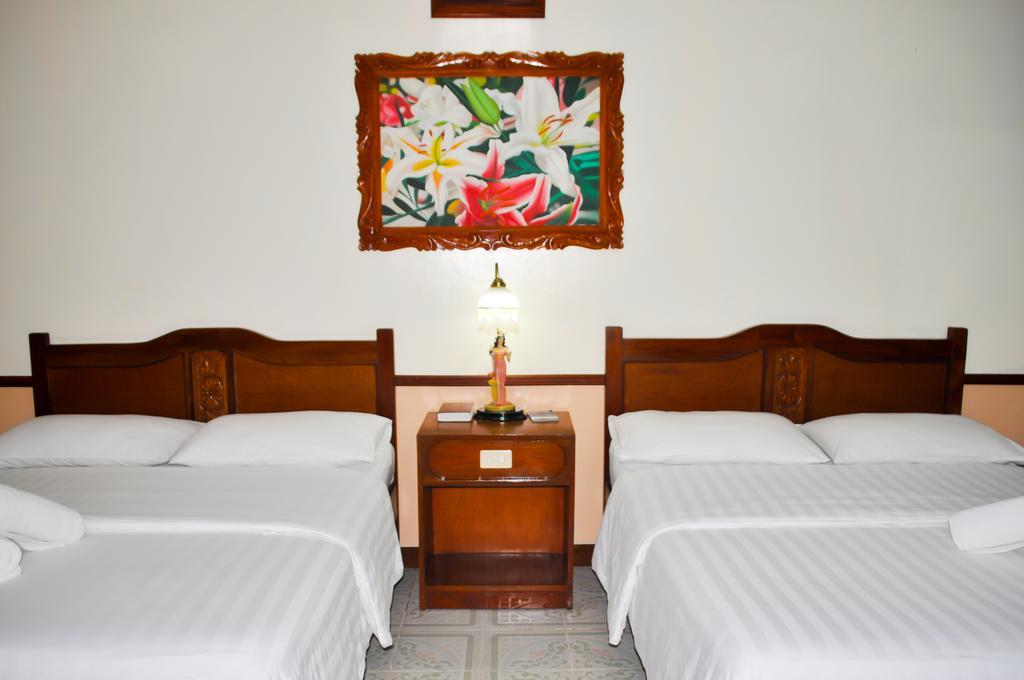 Tonglen Beach Resort Balabag  Экстерьер фото